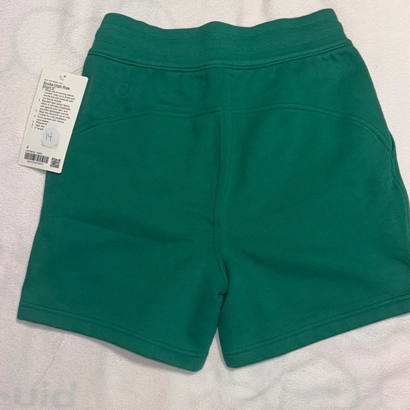 Lululemon Scuba High-Rise Short 5"*NWT Cascade Green/4 - Picture 4 of 6